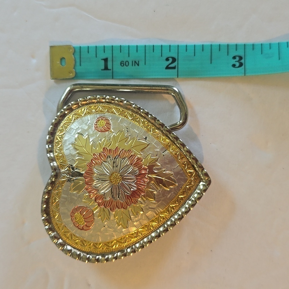 Heart Belt Buckle Gold/ Silver Floral design USA Western Bling inlay Stunning - Picture 5 of 7